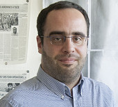 Omar Odermatt, Responsable de la rédaction du blog Voix d'Exils Photo : Hugues Siegenthaler